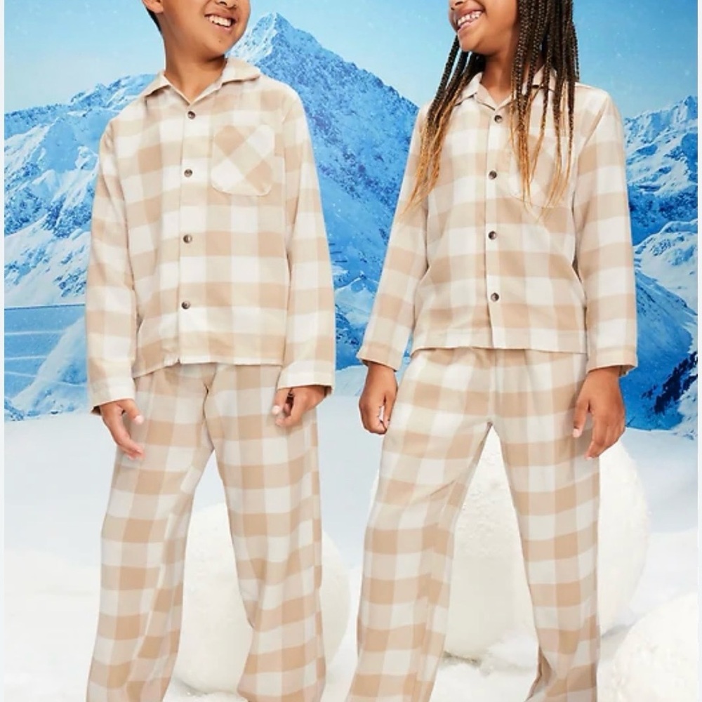 Old Navy Kids Checkered Pajama Set in Cream and Tan